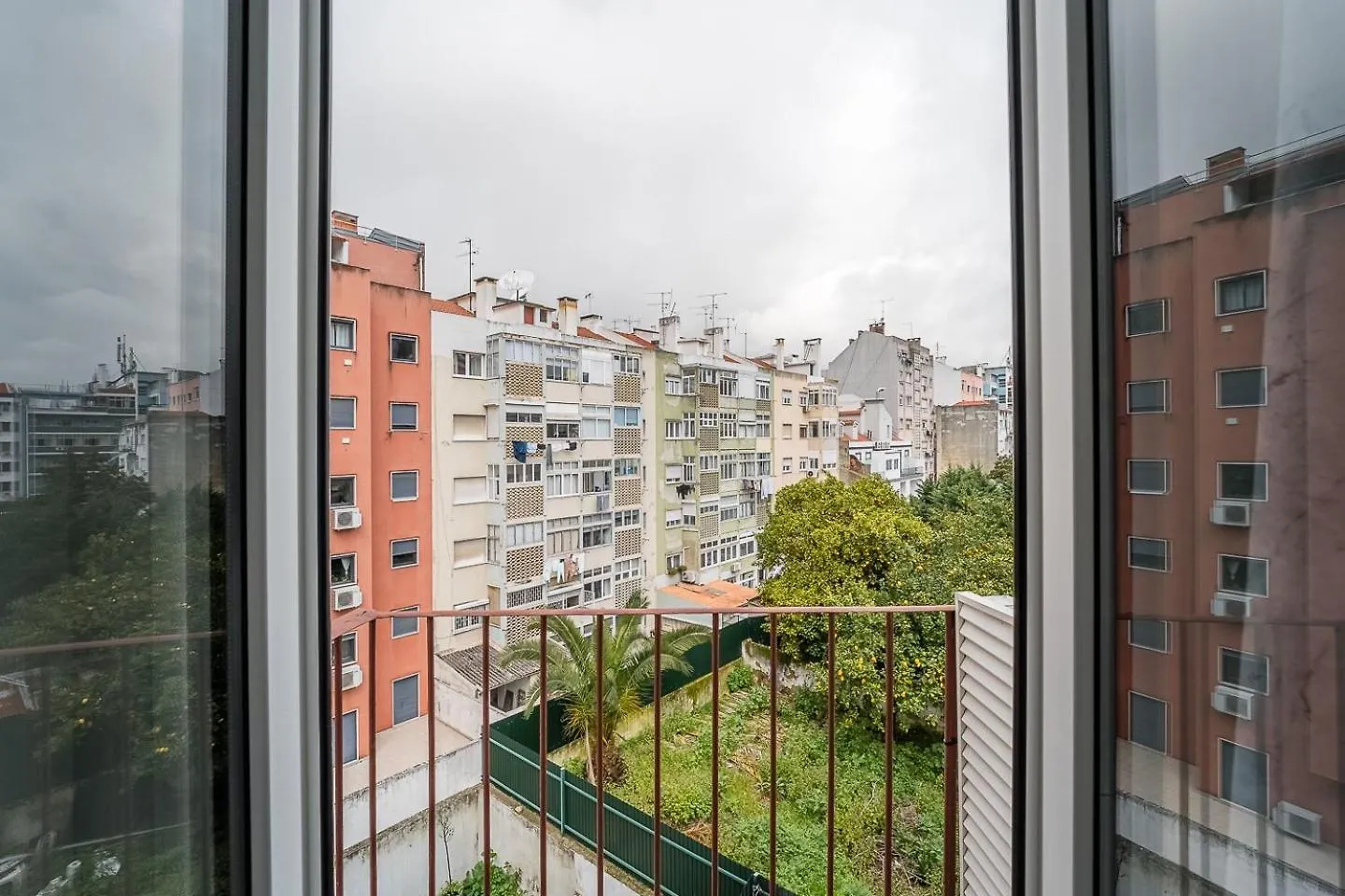 The Twenties By Guestready Hotel Lisbon